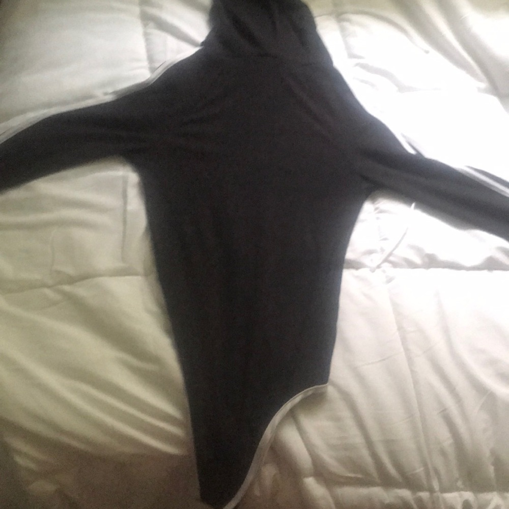 bodysuit - Picture 2 of 3